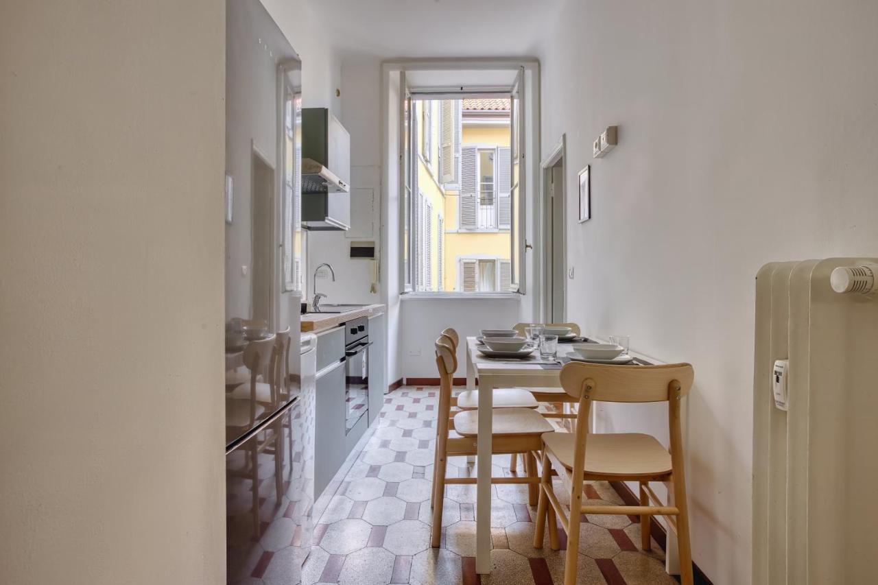 Joivy Mauri - Cosy Flats Near The Duomo Apartment Milan Bagian luar foto