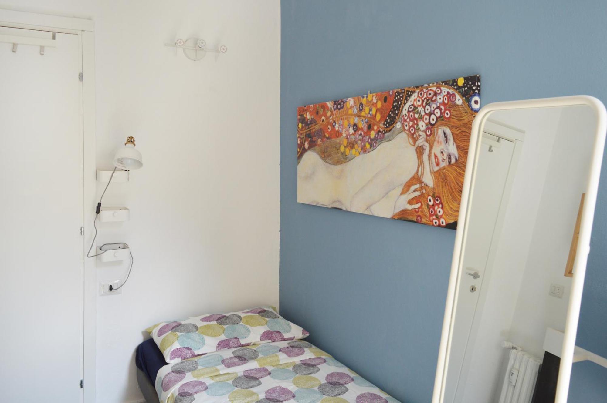 Joivy Mauri - Cosy Flats Near The Duomo Apartment Milan Bagian luar foto