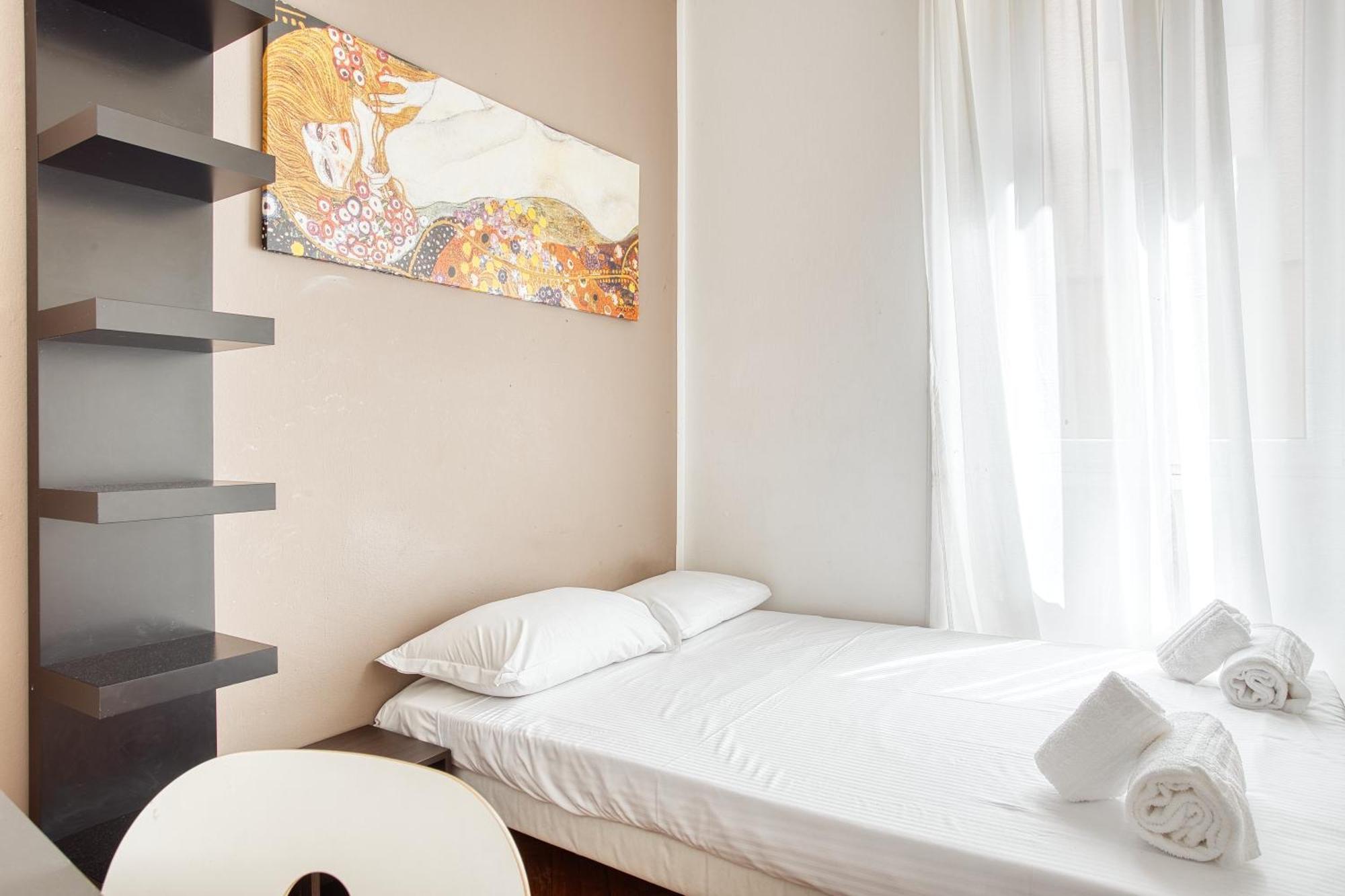 Joivy Mauri - Cosy Flats Near The Duomo Apartment Milan Bagian luar foto